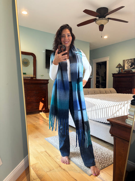 Oversized Checkered Scarf