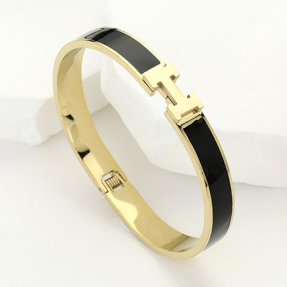 H Bracelet
