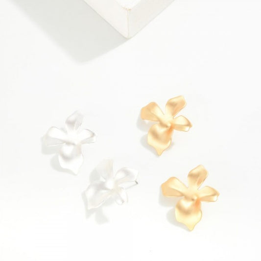 Matte Flower Earring