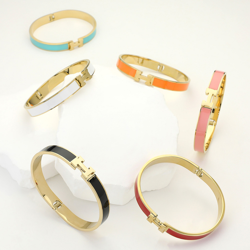 H Bracelet